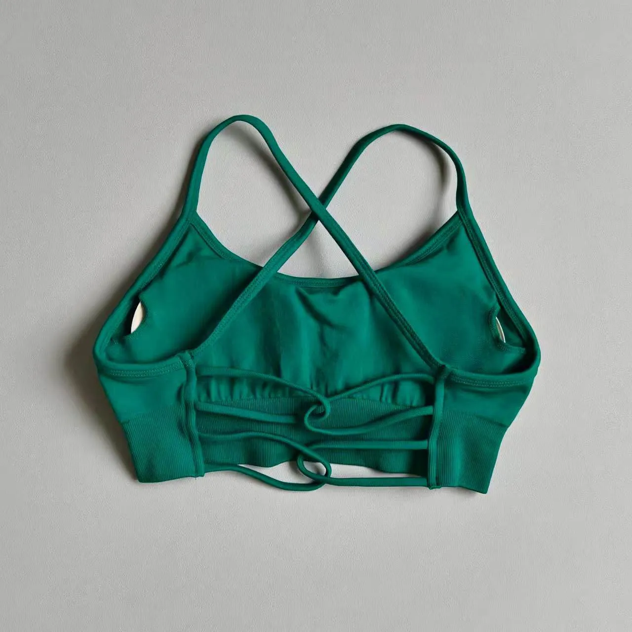 `Women Seamless Sports Bra Criss‑Cross Strappy Back Padded Yoga Bra Breathable Wireless Fitness Gym Running Workout Crop Top Bra