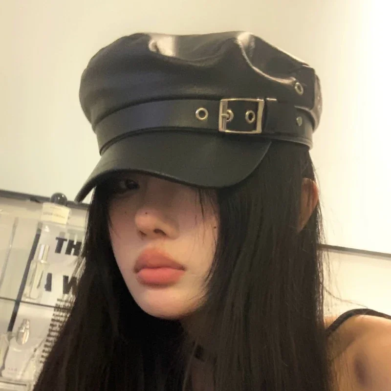 Retro Black Leather Beret Hat Women Fashion Flat Top Painter Cap Small Face Hip Pop Adjustable Casual Versatile Streetwear Beret