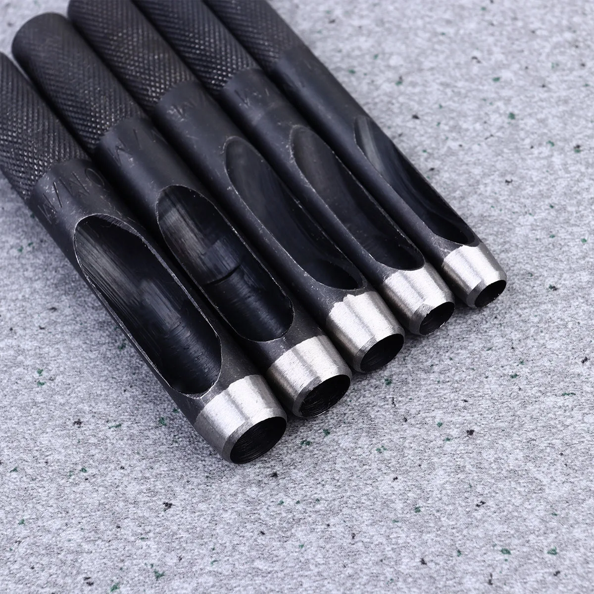 

5Pcs Punch Tool Professional Hollow Punch Set Round Belt Hole Cutter DIY Leathercraft Puncher Size 6-10Mm for