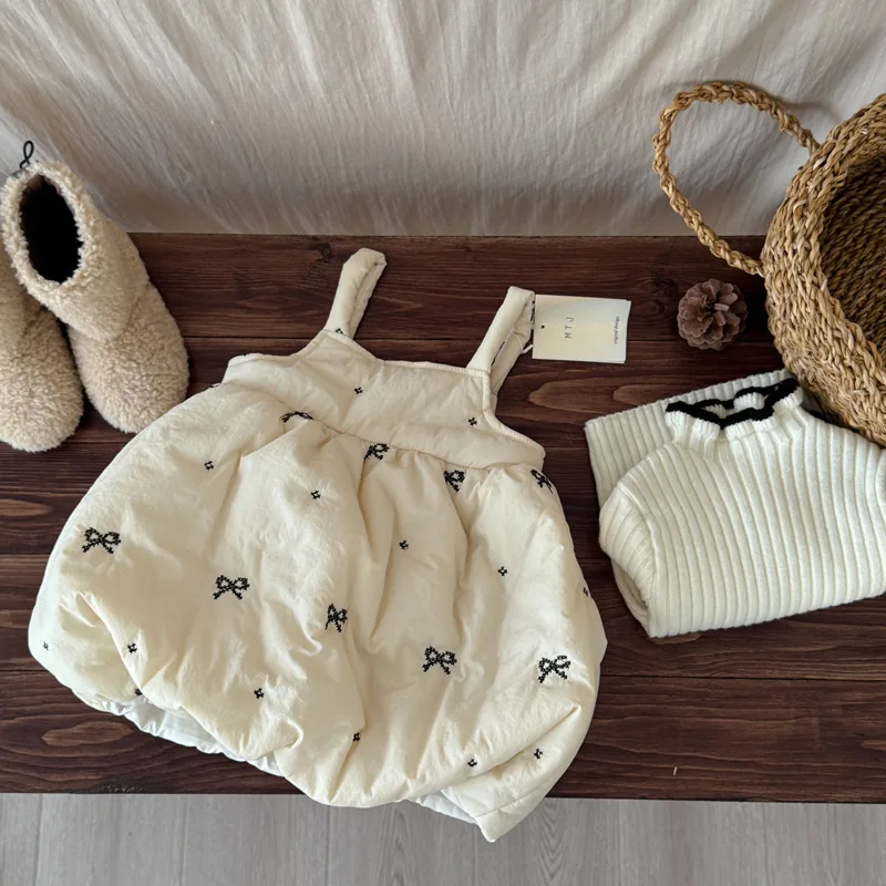 

2025 Winter New Girls Cotton Padded Dress Bow Embroidery Children Sleeveless Dress Thick Warm Baby Girl Strap Dress Kids Clothes
