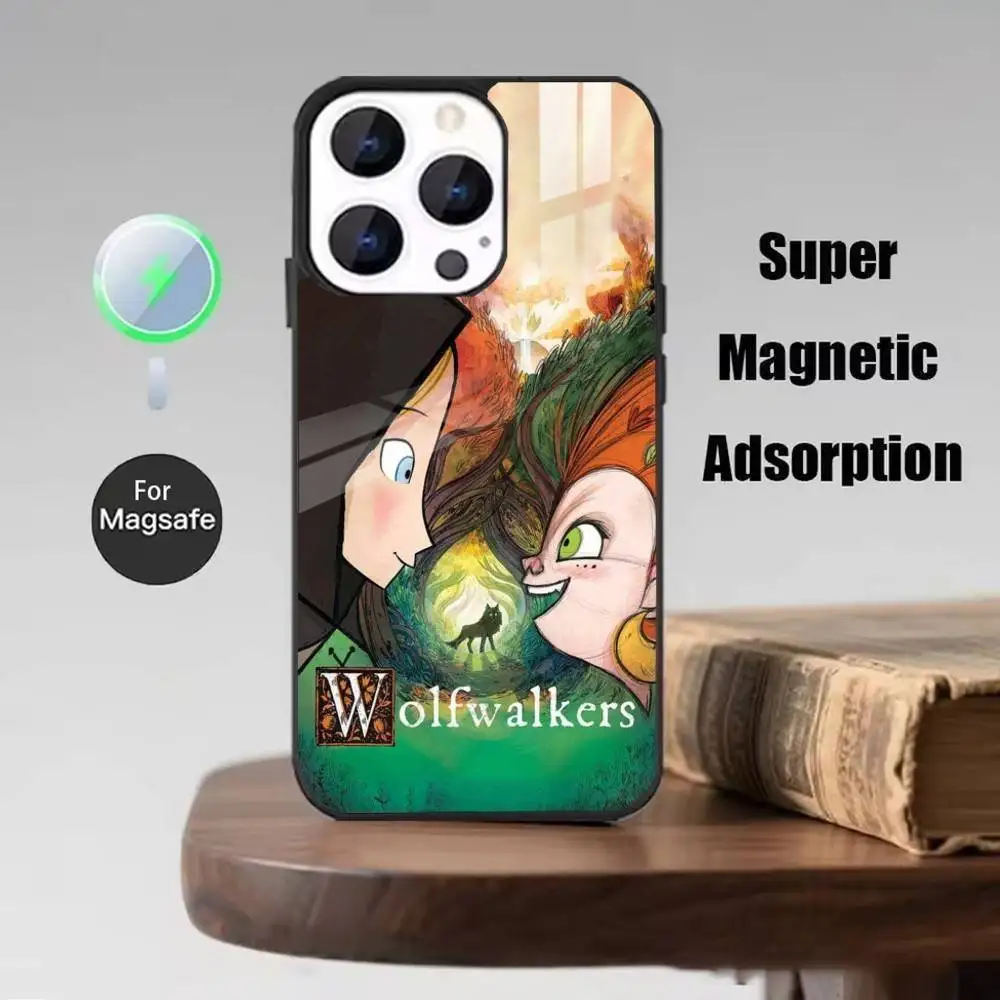 حافظة هاتف Wolfwalkers لهاتف iPhone 17,16,15,14,13,12,Plus,Pro,Max للشحن اللاسلكي المغناطيسي Magsafe