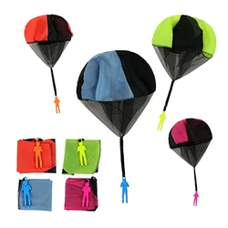 Mini Parachute à Lancer à la Main pour Enfant, Jouet avec Figurine de Soldat, Jeu de dehors Amusant en Plein Air