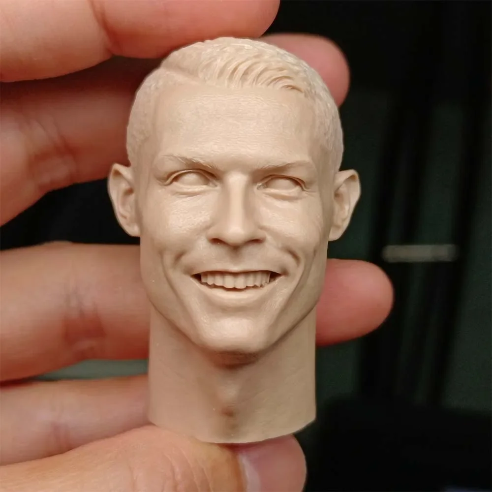 1/6 Die Cast Resin Picture Model Assembly Kit Cristiano Ronaldo Exquisite Head Carving (55mm) Unpainted Free Shipping