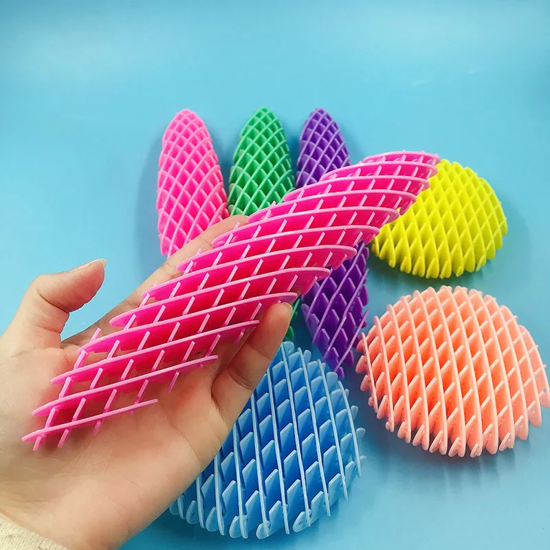 Kreatives 3D-Elastiknetz-Wurm-Spielzeug zur Entspannung, Rettich-Design, Stressabbau, Teleskop-Elastik-Neuheit für Kinder