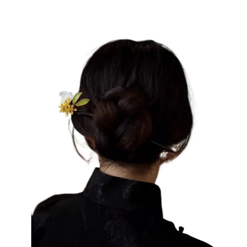 

Osmanthus Rabbit Hairpin Premium New Chinese Cheongsam Simple Modern Daily Hairpin Ebony