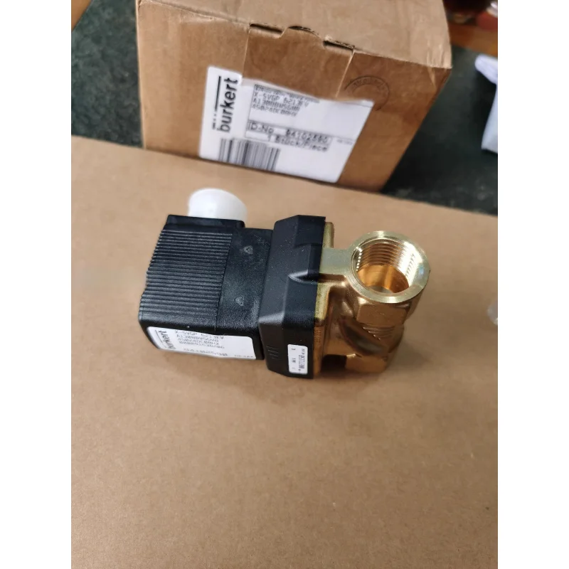 ブルカート電磁弁 X-SVGP 6213EV A 130 94102590 HK00944 用 1 個。