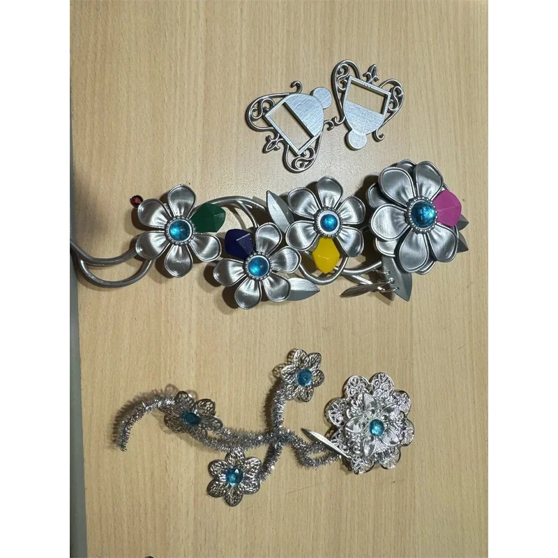 2025 aaa PJSK 프로젝트 세카이 컬러풀 스테이지 피트 텐마 츠카사 매듭 장식 배지 브로치 가슴 클립 의상 액세서리