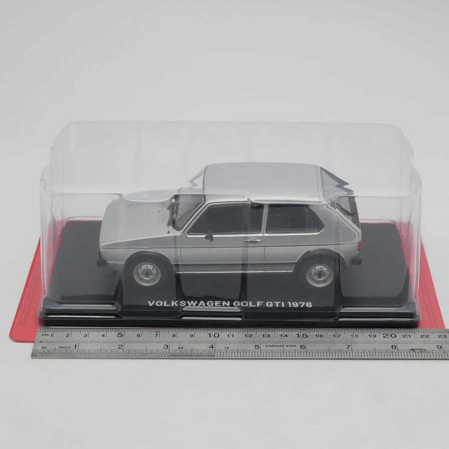 

Diecast Ixo 1:24 Scale VW Golf GTI 1976 VW Golf Alloy Car Model Collectible Toy Gift Souvenir Display Ornament