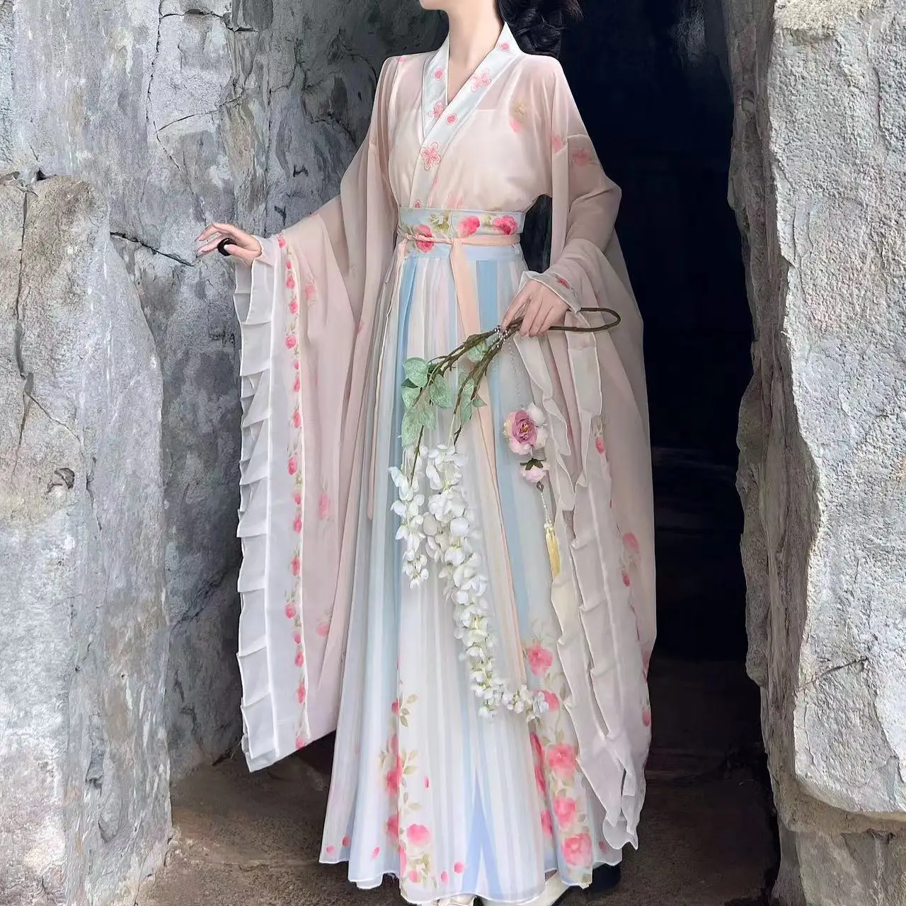 

New 2026 Original Women Hanfu Cosplay Women's Hanfu Costume Wei Jin Dynasties Style Big Sleeve National Suit for Women