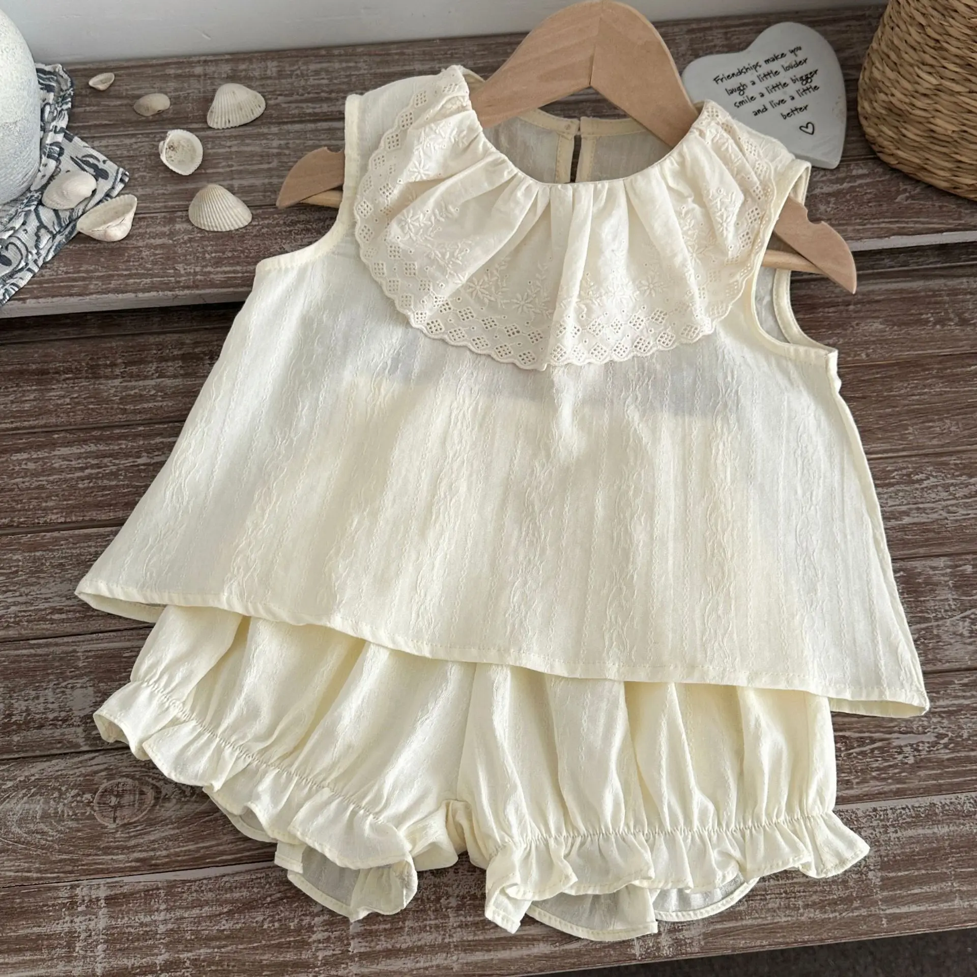 2026 New 6M-2T Baby Set lace jacquard sleeveless doll top and bloomer shorts Girls Suit with ruffled cuffs 2PCS Set