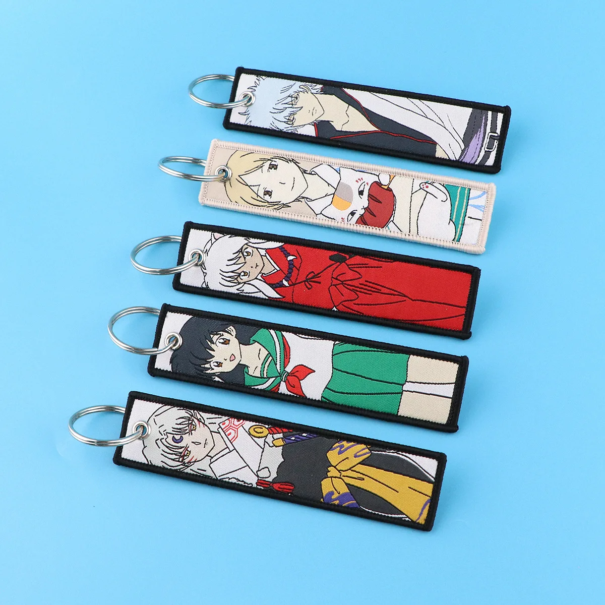 Брелоки с вышивкой в стиле аниме INUYASHA, крутые брелоки-подвески для ключей, брелоки для женщин и мужчин, автомобильные брелоки, аксессуары для косплея, игрушки, подарки
