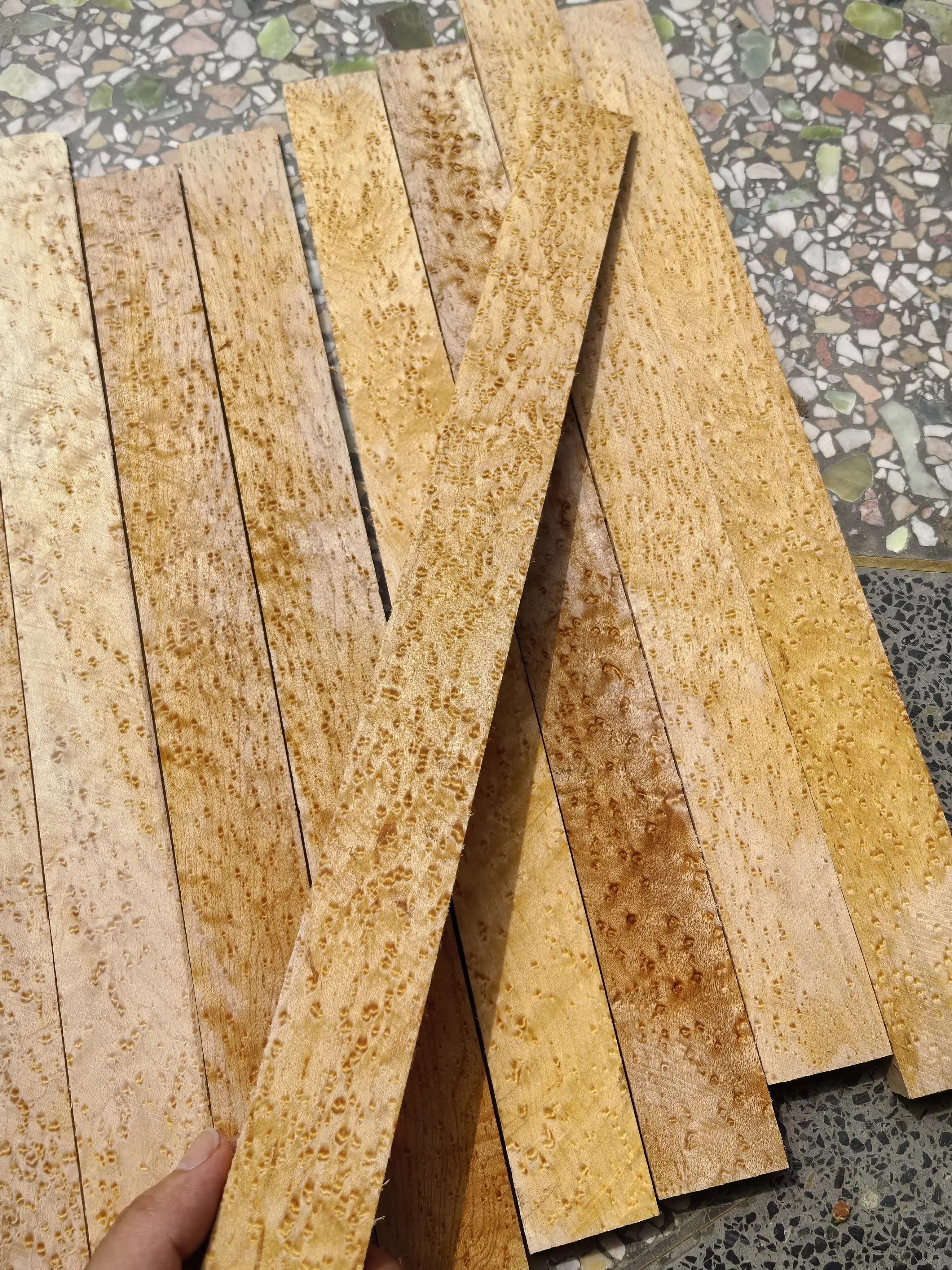 Canadian Bird's Eye Maple Wood Inlay Pieces Billiard Cue Inlay Veneer Big & Small Head Inlay Patch Slice for Cue DIY Making