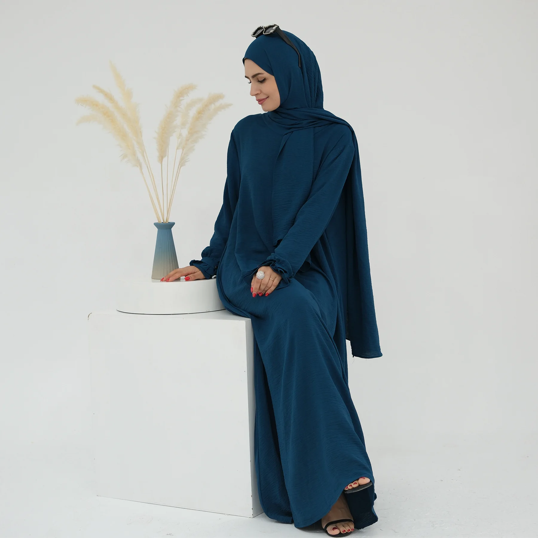 

Women Dress with Scarf Abaya Modest Hijab Vestidos Ramadan Dubai Muslim Dresses Islam Arab Long Robe Jalabiya Morocco Kaftan