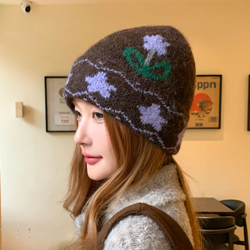 2026-outono-inverno-novo-gorro-de-trico-retro-nordico-gorro-feminino-moderno-quente-e-a-prova-de-frio-com-efeito-adelgacante-para-o-rosto