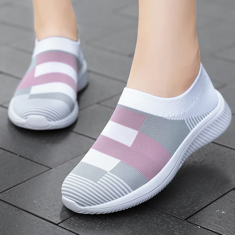 Women Sneakers Mixed Color Sports Shoes Women Breathable Casual Sneaker Sport Women Tennis Slip On Casual Shoes Zapatillas Mujer