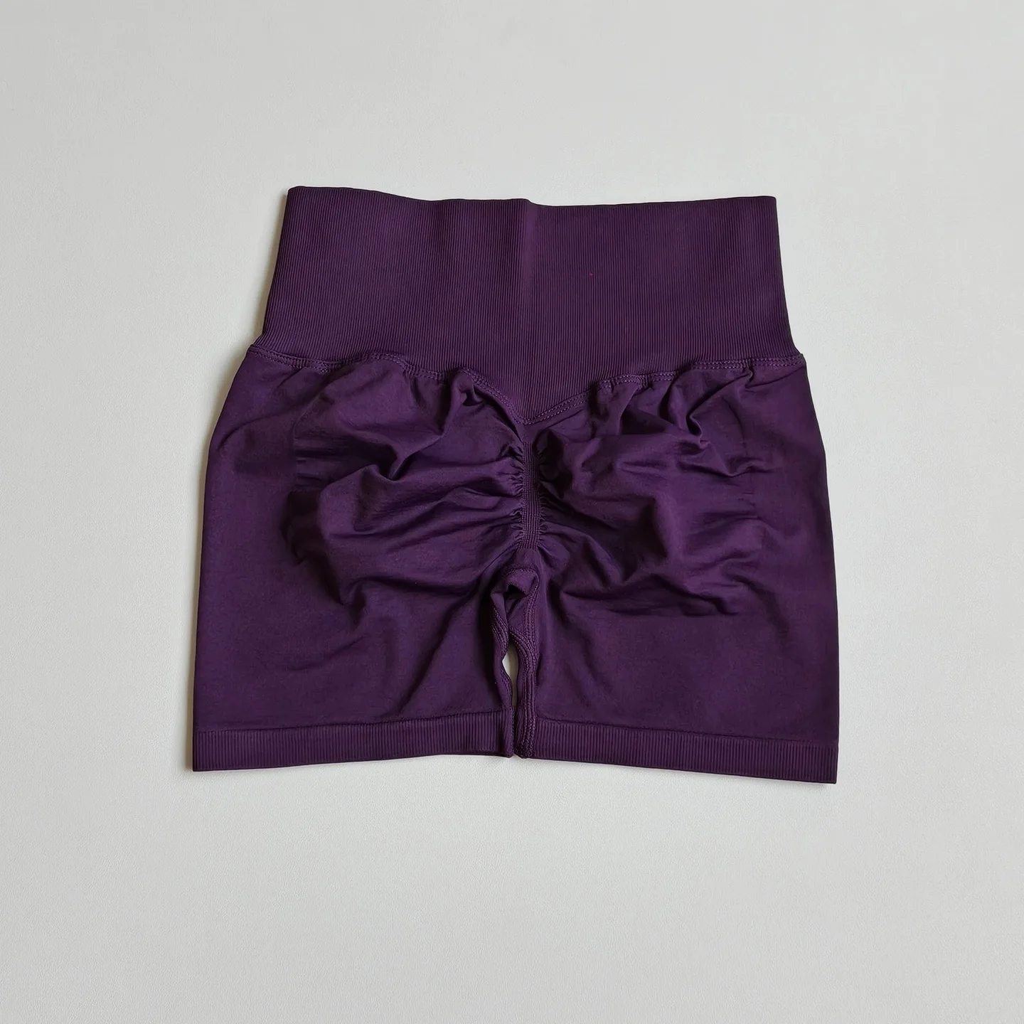 Hochelastische Fitness-3/4-Hose, stoßdämpfende, pfirsichförmige, figurformende Hose, eng anliegende Fitness-Shorts mit Bauchkontrolle für Damen – Detail 11