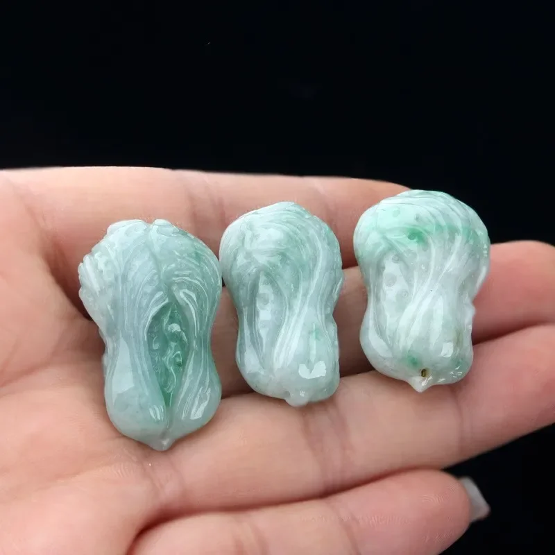 Jiale/Hand-Carved/Natural Emerald Chinese Cabbage Jade Pendant Men and Women Party Travel Fine Jewelry Accessories Necklace Gift