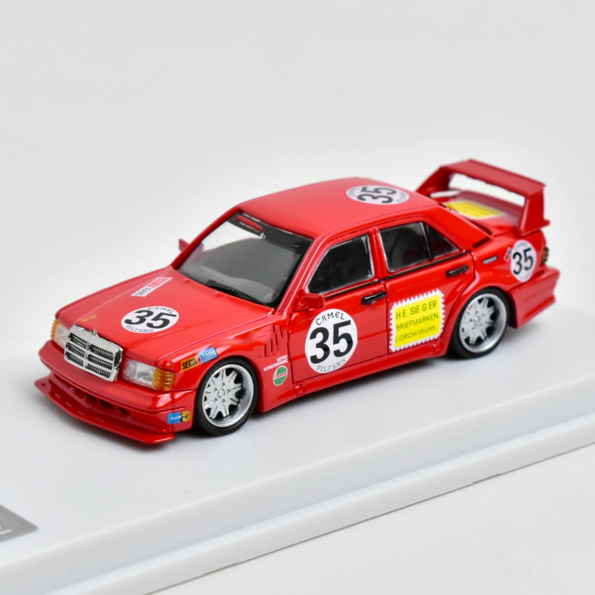 

LMLF 1:64 190E W201 2.5-16 Evo Red Pig 35 # Литая под давлением модель автомобиля