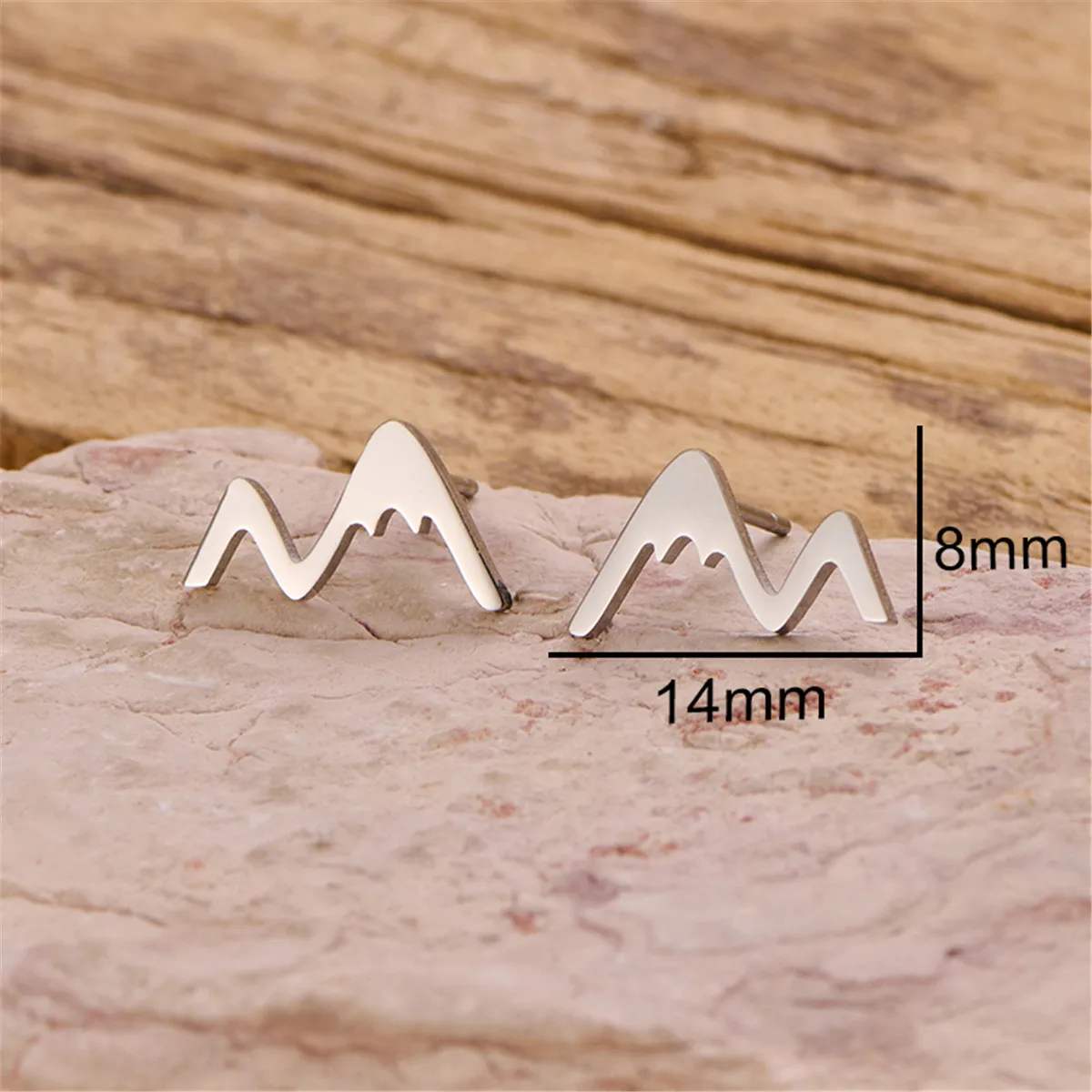 Stainless Steel Snow Mountain Stud Earrings Minimalist Mountain Range Earring for Women Men Outdoor Nature Jewelry Gift
