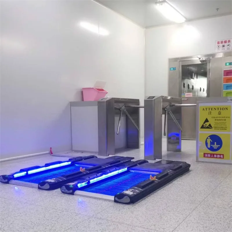 Automatic sole cleaning machine