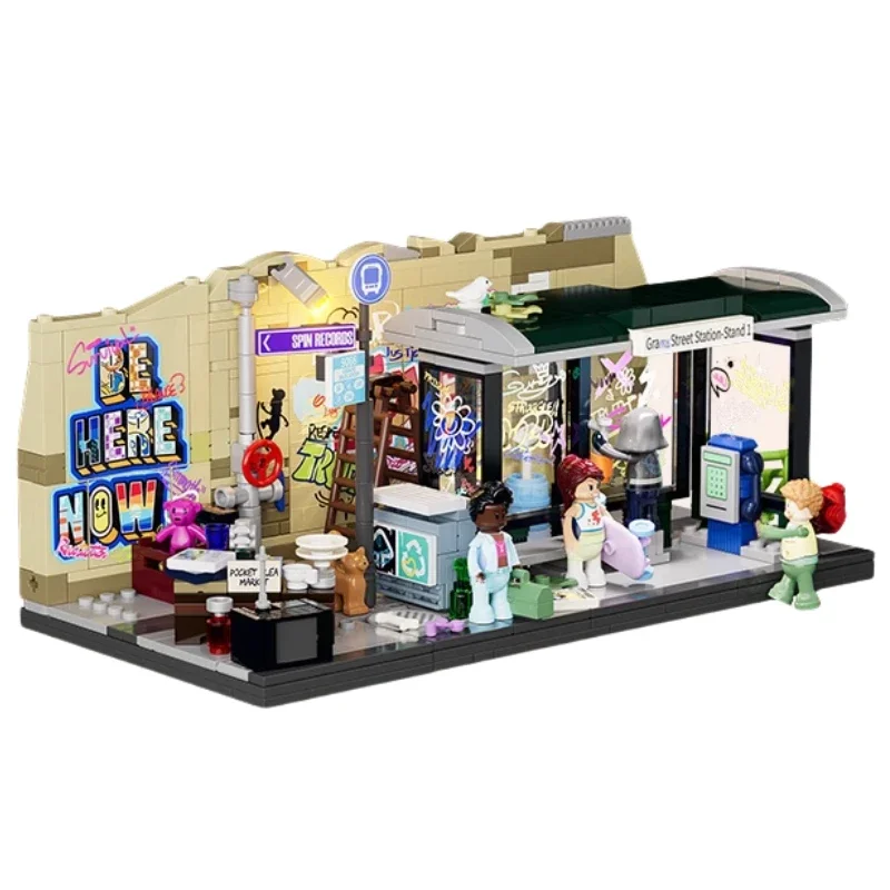 Street Series Graffiti Bus Station Building Blocks Street Scene Assembled Model City Educational Toys Ornaments Collection Gift