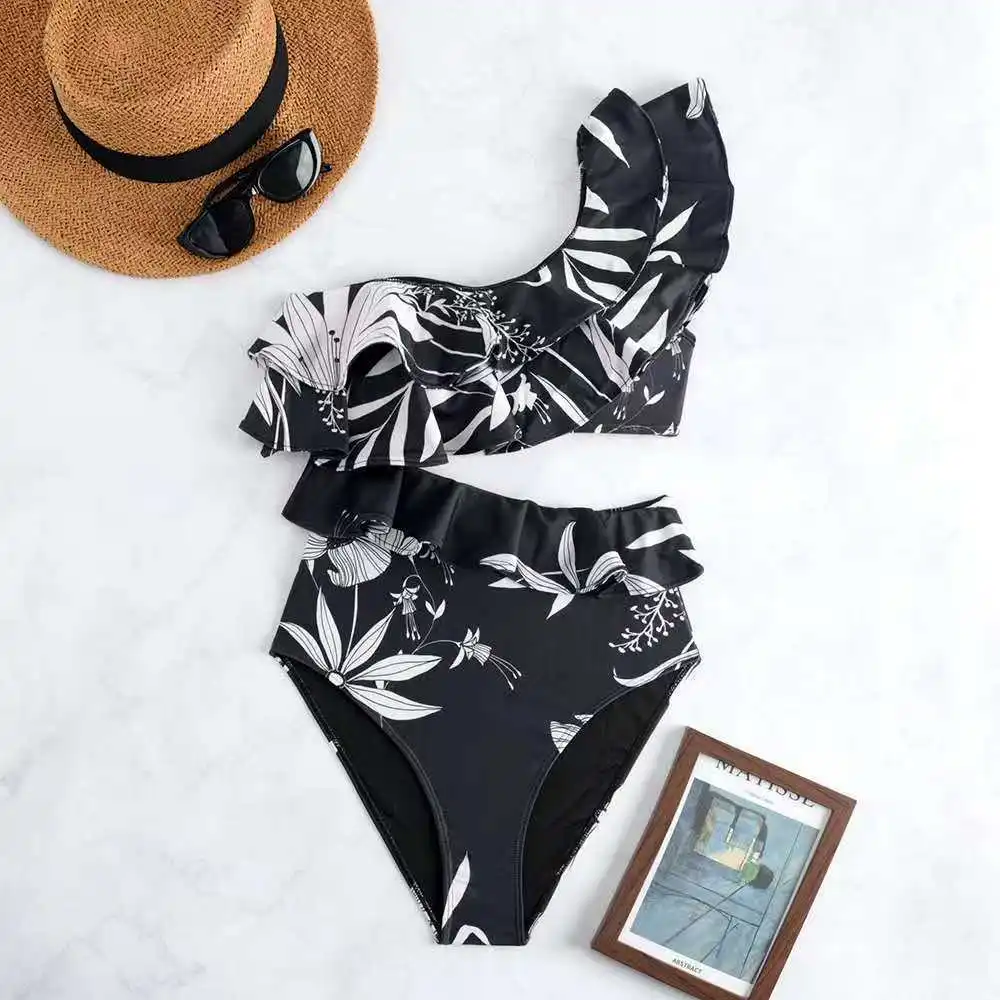 Leaf Print One Piece Swimsuit Female 2026 Swimwear Women One Shoulder Cut Out Bathing Suits Summer Beach Wear Sports Monokini
