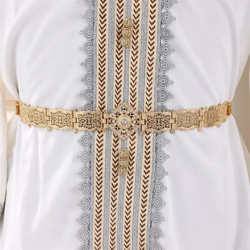 Exquisited Zinc Alloyed Belt Feature Authentic Middle Eastern Patterns For Unique Styling Ladies Waist Cincher Band 