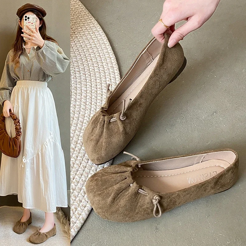 New Women Shallow Mouth Boat Shoe Slip-on Round Toe Soft All-Match Casual Female Sneakers Flats Slip on Spring Dress Moccasin Sl