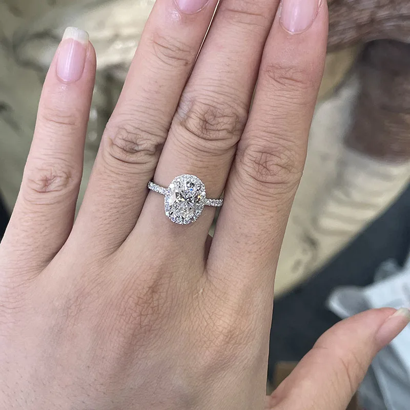 Highend 2 Carat Oval LabGrown Diamond Wedding Ring Platinum 950 Halo Setting EF VS-VVS IGI Certificate Luxury Bridal Jewelry