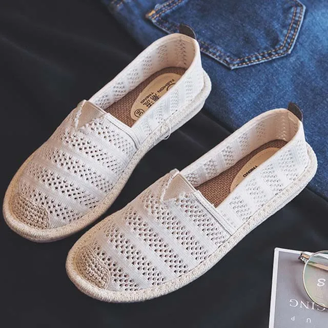 2023 Ladies Casual Comfort Ripped Slip On Lazy Shoes Female Womens Flat Slip On Canvas Summer Strap Loafers Straw Espadrilles