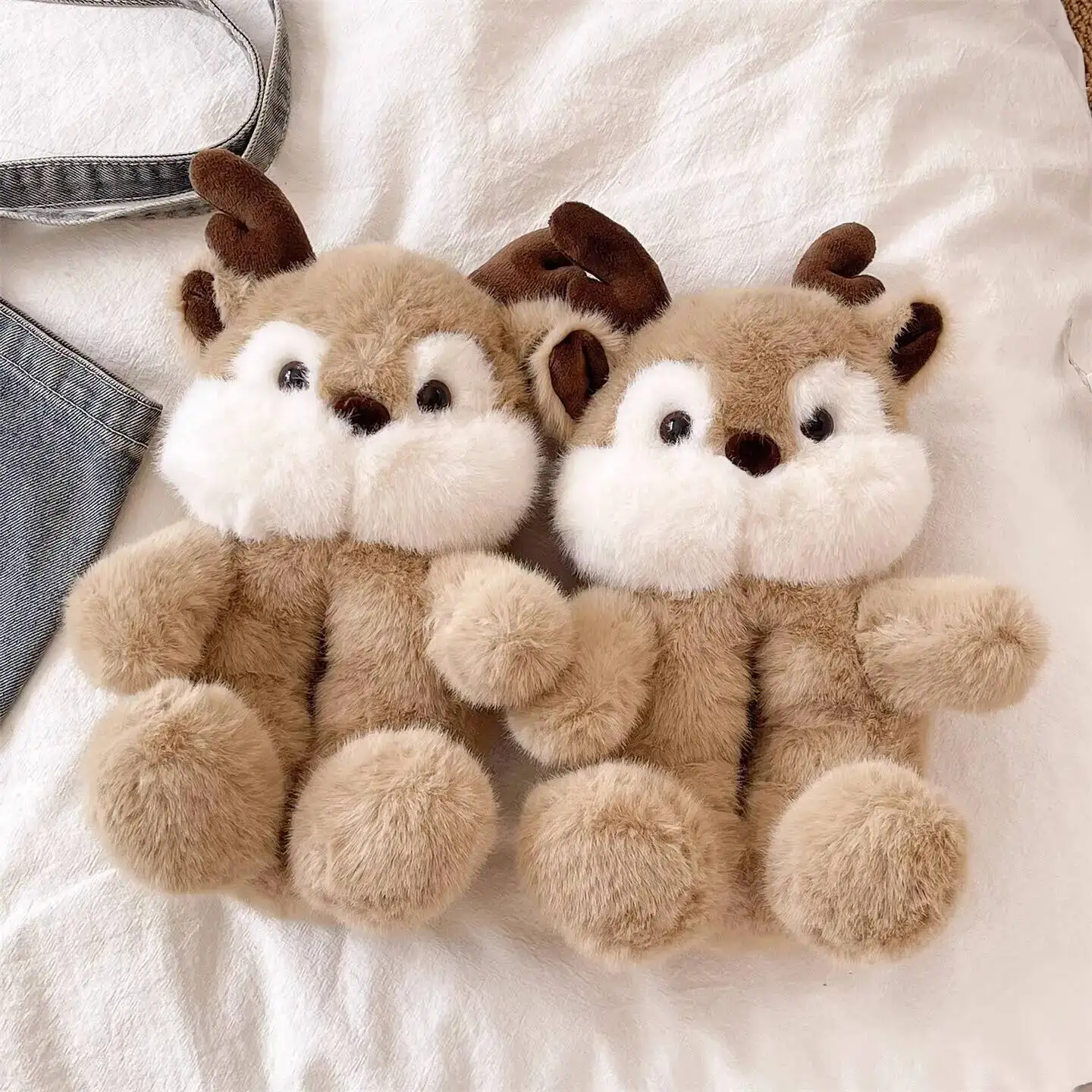 

Funny Reindeer Slippers 2025 Winter Women's Winter Home Furry Slippers Cute Cartoon Deer Non Slip Thick Soled Warm Plush Shoes