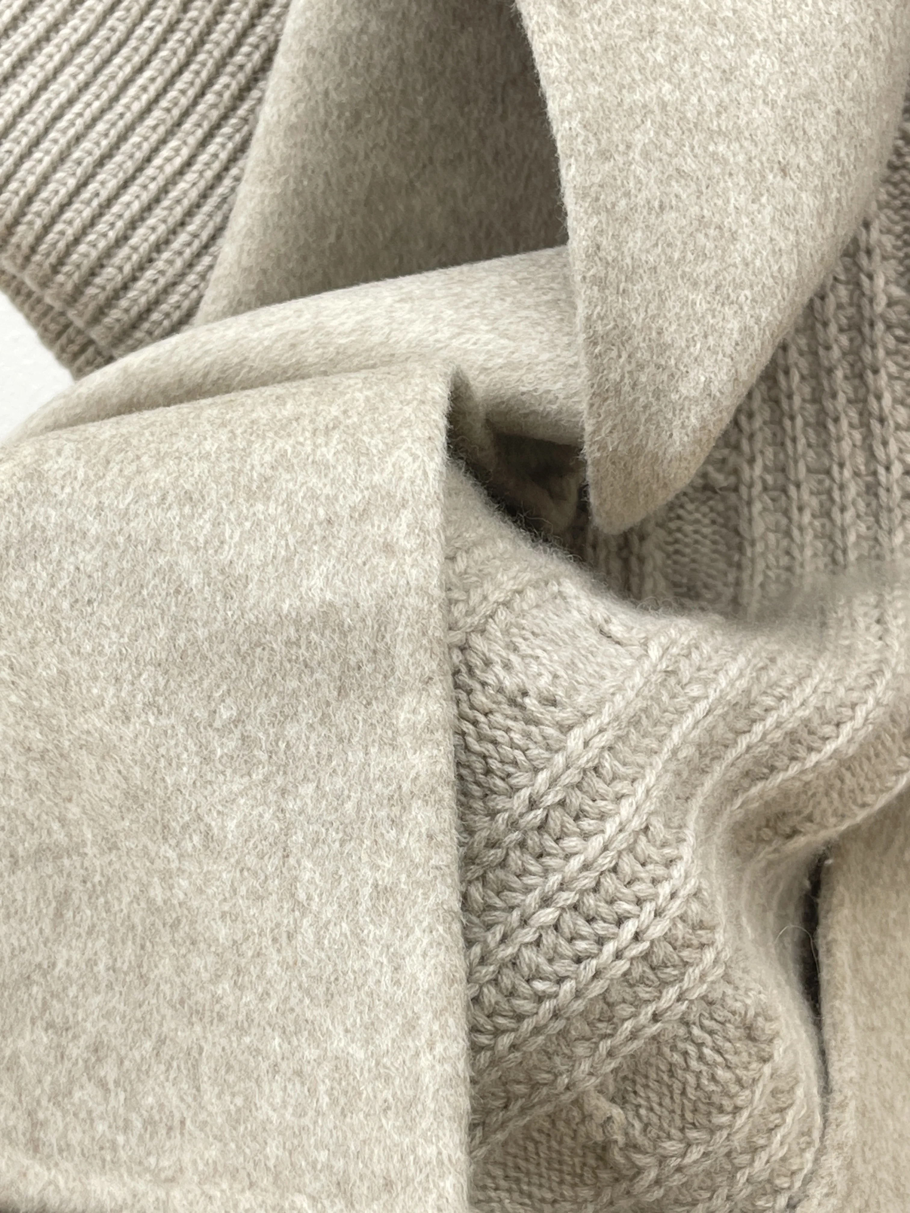 الخريف والشتاء أزياء جديدة عالية الجودة طوق المنك محبوك معطف المرقعة حجم واحد