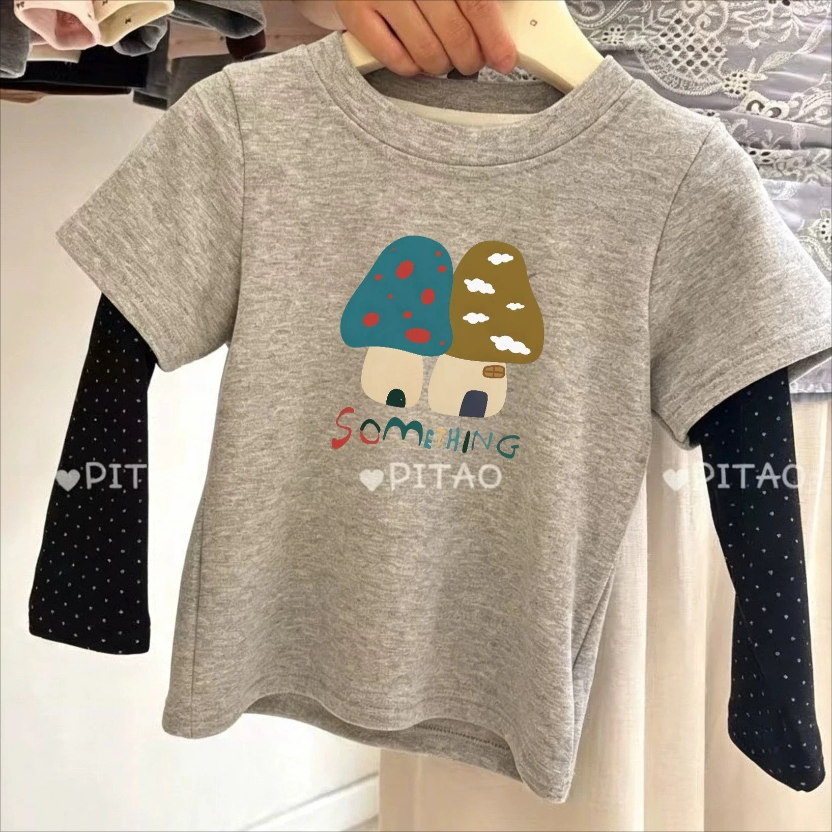 Boys T-shirt 2026 Autumn and Winter New Childrens Clothing Korean Boys and Girls Interesting Cartoon Print Fake Two Bottoms