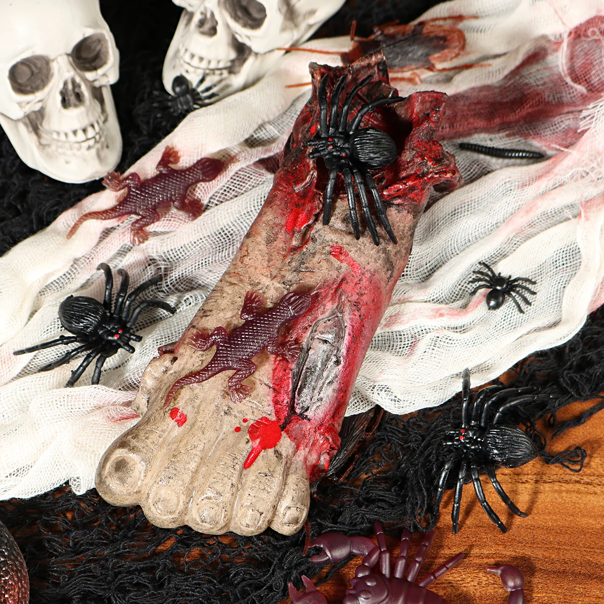 

169pcs Realistic Insect Simulation Animal For Kids Halloween Prank Game Teaching Aids gifts Novelty Funny