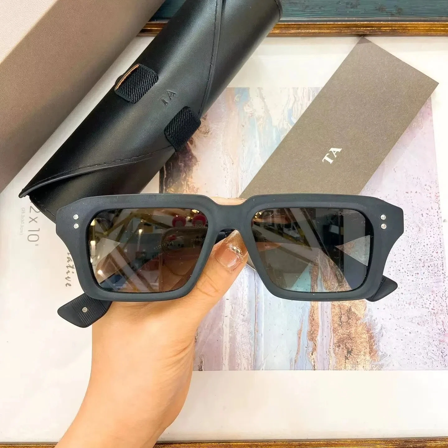 

Authentic For DIYTA DT DETRON DTS459-A Premium Stylish Men Women Sun Glasses Vintage UV400 Square Male Couple Eyewear With Box