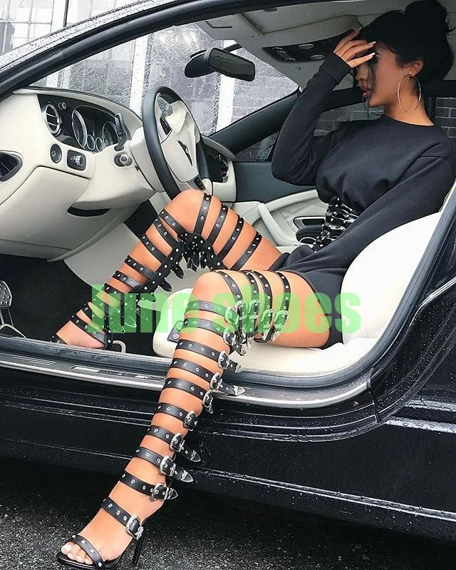 

Женские сандалии и ботинки с металлической розовой пряжкой, сексуальные летние ботинки с полым бедром, вечерние уникальные роскошные туфли, размер обуви