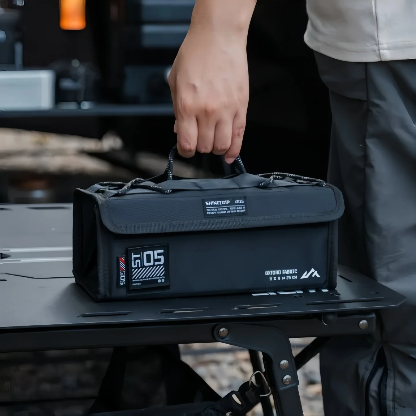 ポータブルキャンプアウトドアギア収納バッグ小型ハードシェル戦術的荒野食器ティーセットキャンプピクニックバッグ