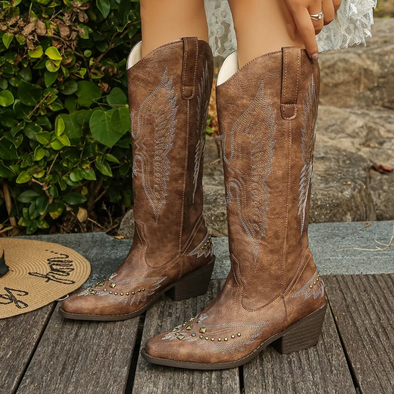 

Новинка 2024, ретро-острые сапоги до колена на толстом высоком каблуке с вышивкой, ковбойские рыцарские сапоги в стиле вестерн, женские ботинки