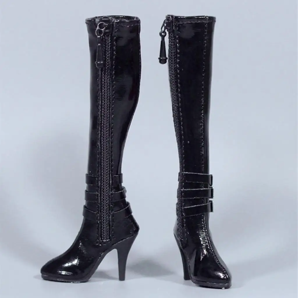 Botas de salto alto com zíper e fivela lateral, material PU, para bonecas de 12 polegadas, modelo feminino.