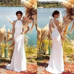 Mermaid Wedding Dresses Halter Neckline Appliques Beach Bridal Gowns 2024 New Custom Made Open Back Sweep Train Wedding Dress