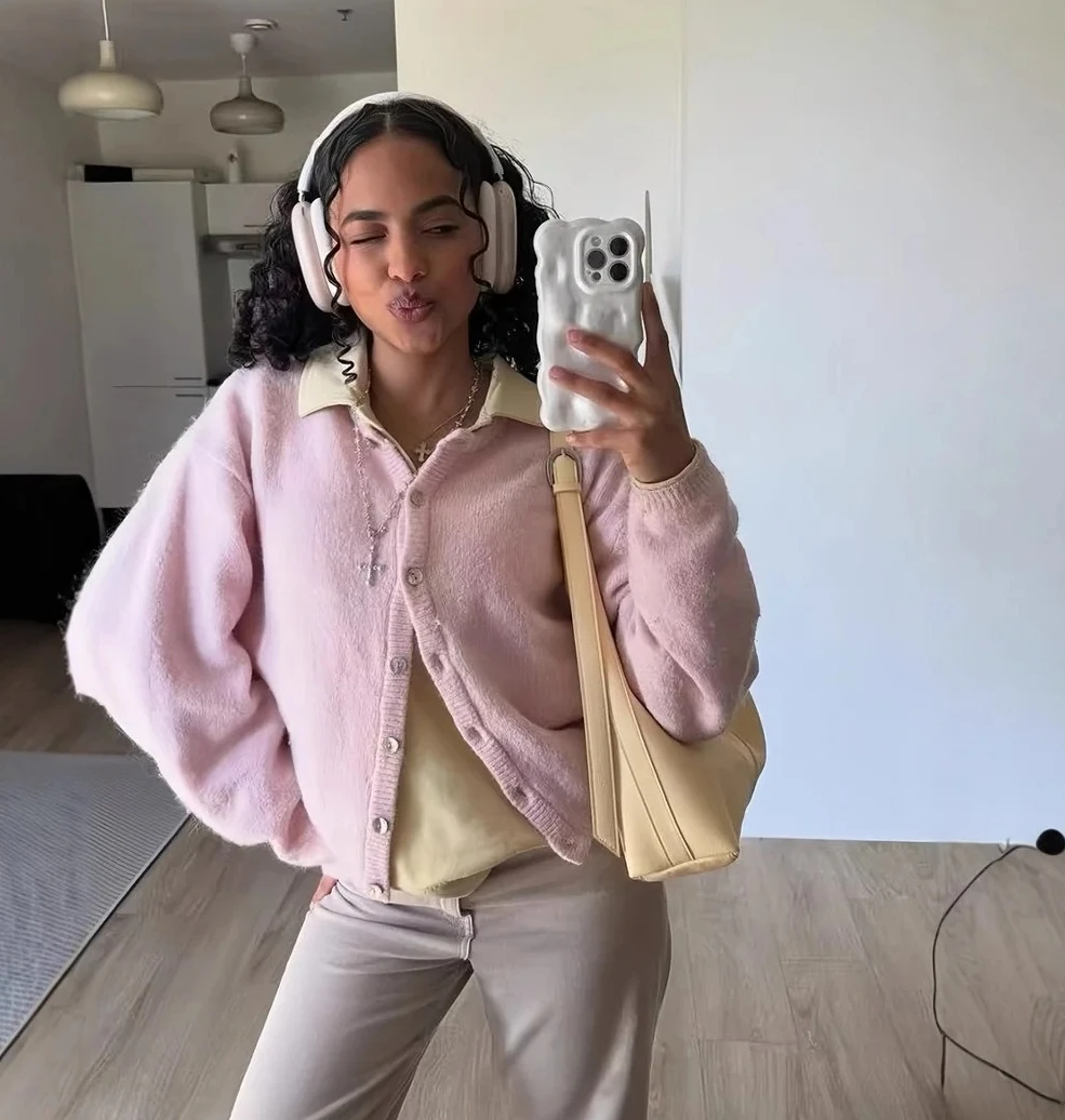 

Cozy Lazy Floral Velvet Button Cardigan round Ne Versatile Knitted Sweater Women's Autumn Faion Casual Oute