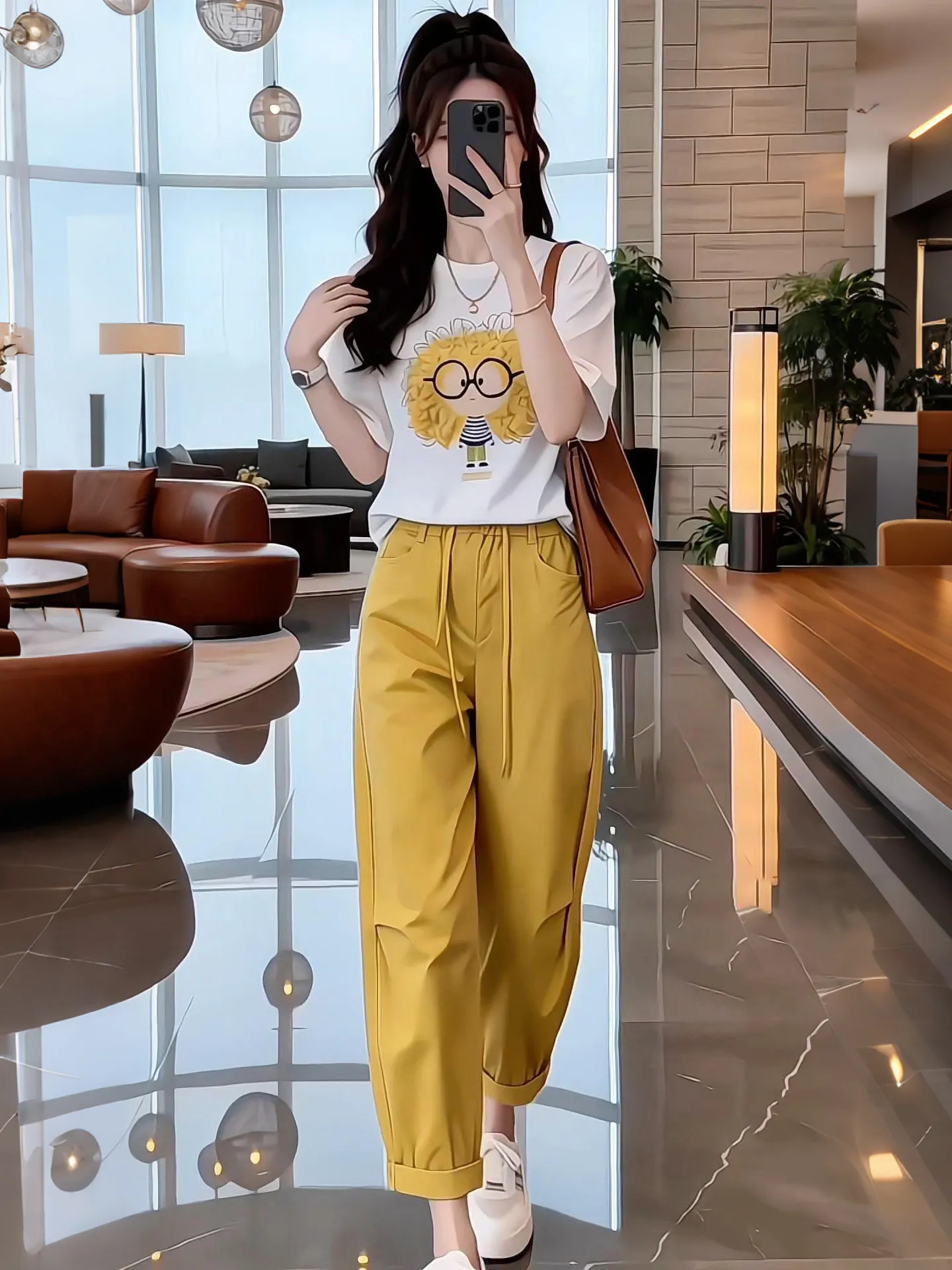 

2026 Summer Trendy Short Sleeve T-Shirt Drawstring Casual Pants Two-Piece Set Women's Fashion Breathable Lightweight round Neck