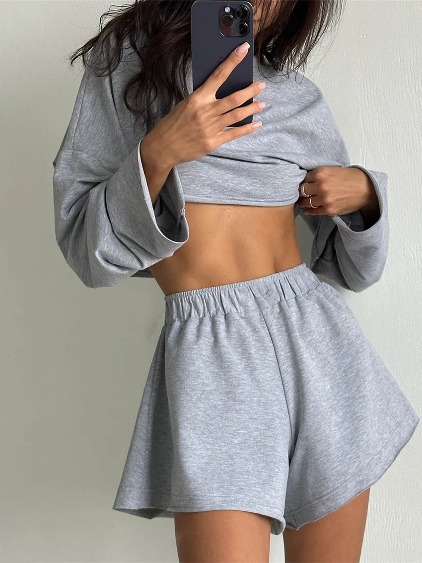 

Marthaqiqi Causal Women Pajamas 2 Piece Set Long Sleeve Nightwear O-Neck Nightie Crop Top Nightgowns Shorts Ladies Home Clothes