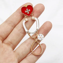 Diamond Stethoscope Pins COS Nurse Doctor Role Accessories Brooch Badges Exquisite AAA Zircon Inlay Accessories