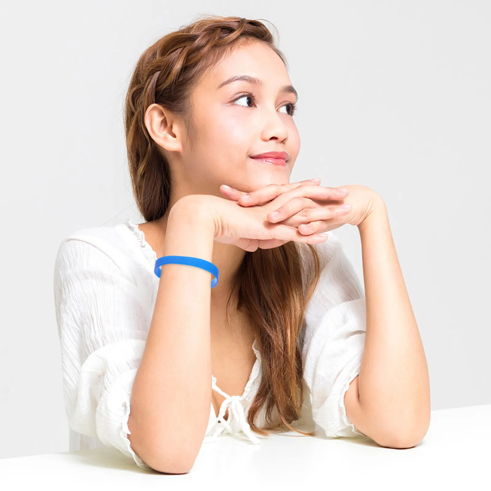 24Pcs Silicone Wristbands Colored Soft Silicone Straps Adjustable Comfortable Unisex Bracelets for Outdoor Music Festival