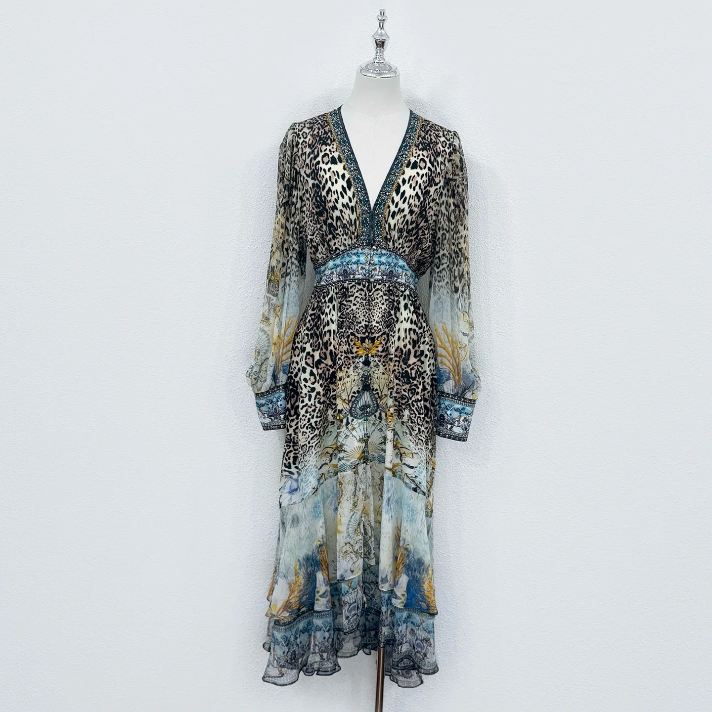 Spring Autumn Fashion Vintage Print Silk Floor-Length Dress Women's V-Neck Gorgeous Diamond Lantern Sleeve High Waist Dresses