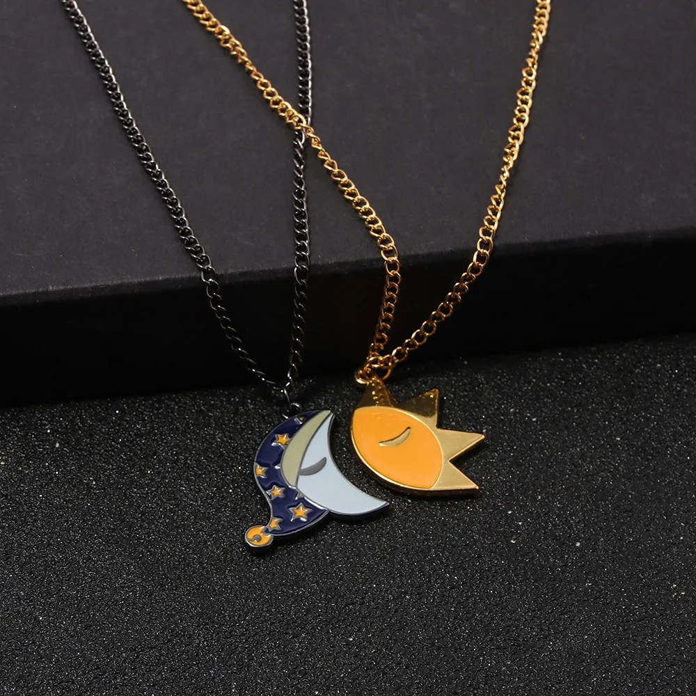 A Set Couple Sun and Moon Splicing Necklace Good Night Expression Pendant Necklace for Women Men Valentine's Day Gift