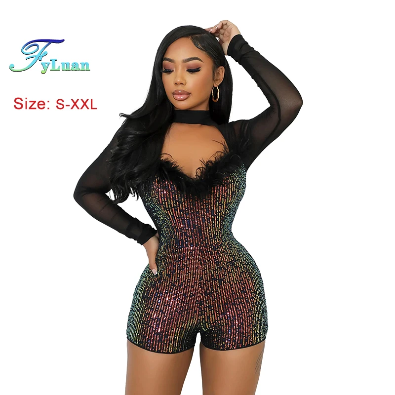 Combinaisons courtes pour femmes, col en V profond, décor de plumes, dos nu, ensemble ajusté avec diamants, manches longues, survêtement en cristal