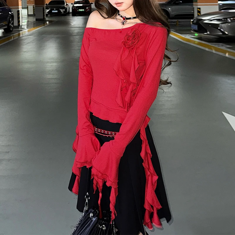 เสื้อยืดทรงปล่อยแขนยาวระบายแต่งระบาย แต่งดอกไม้ 3 มิติ ผ้าพลีทแบบไม่สม่ำเสมอ สไตล์ลำลองสำหรับผู้หญิง ใส่ได้ทุกวัน ไปเที่ยวคลับ หรือใส่เดินเล่น