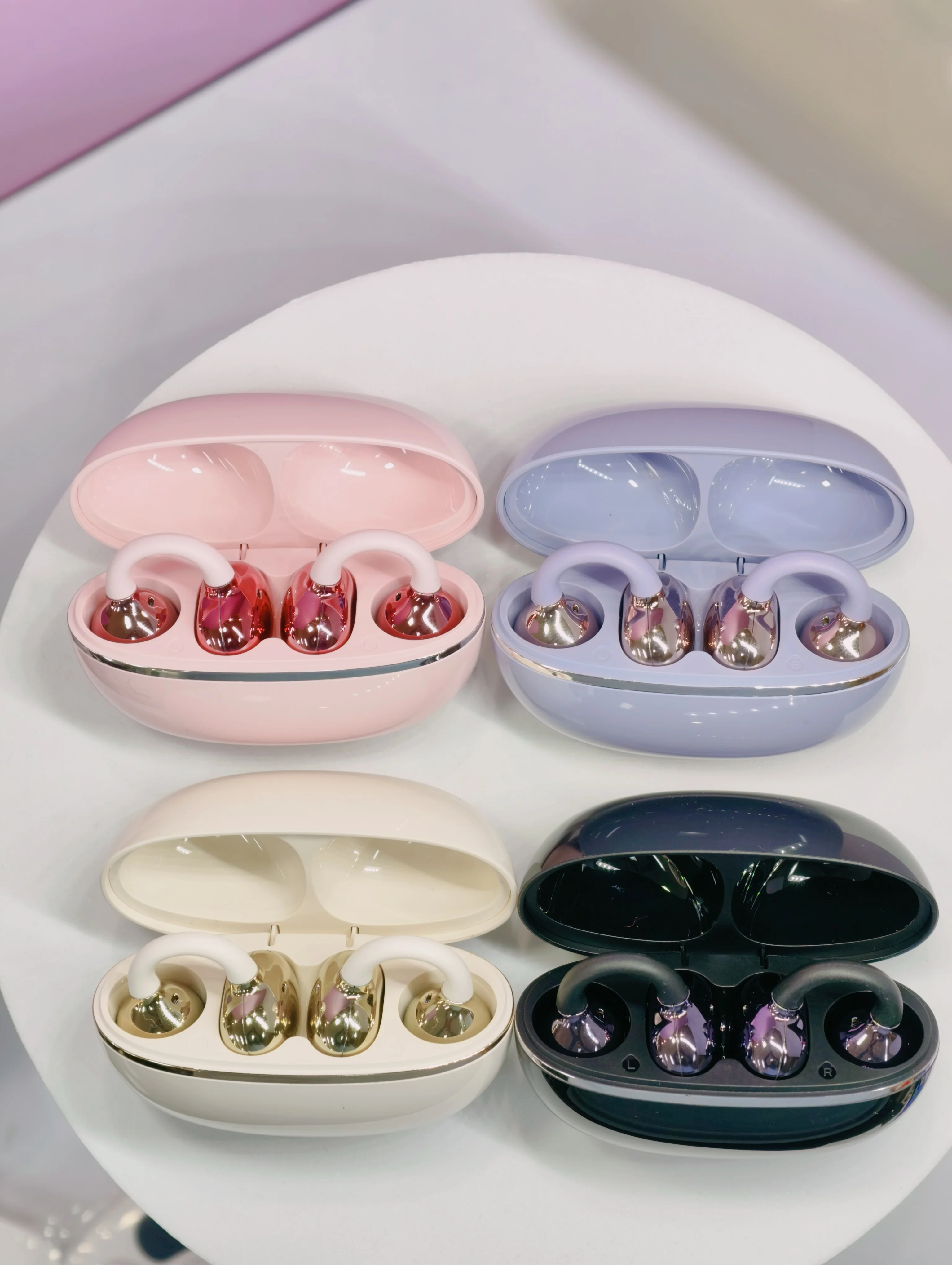 Auriculares Virales con Clip 2026, Diseño de Oreja Abierta, Larga Duración, Auriculares Deportivos Resistentes al Sudor, Regalo Ideal para Novia y Novio